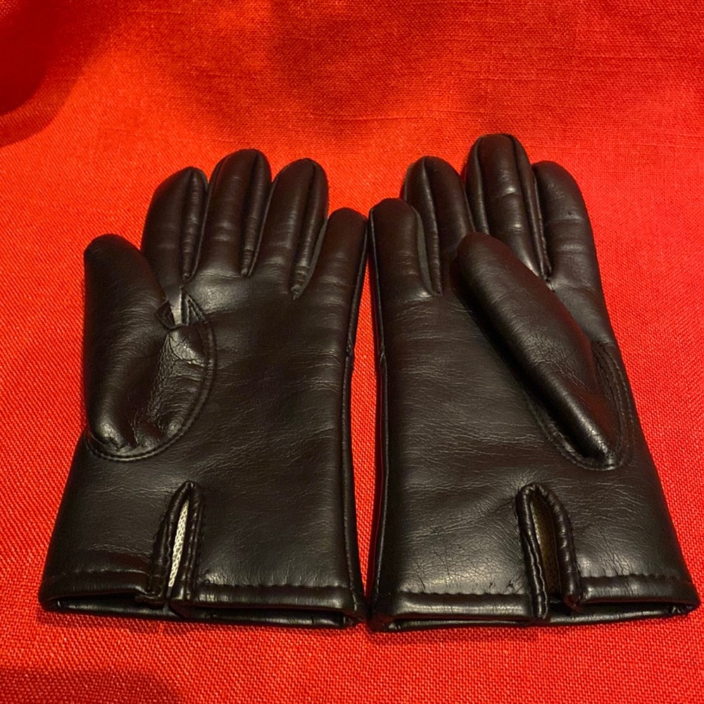 Ladies Black Vinyl Gloves